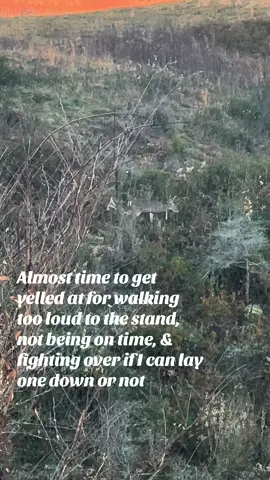 It be like that sometimes. 🦌🦌 #huntingtiktok #huntersoftiktok #hunterswife #huntingtok #hunting @jerriottweems  