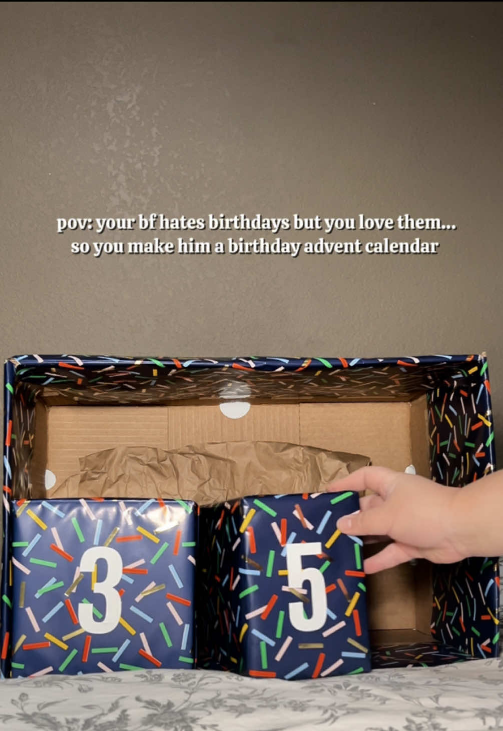 My boyfriend’s birthday is next week! He doesn’t care much about birthdays, but I made him a birthday advent calendar anyway 😌 #giftideas #giftguide #giftideasforhim #adventcalendar #DIY 