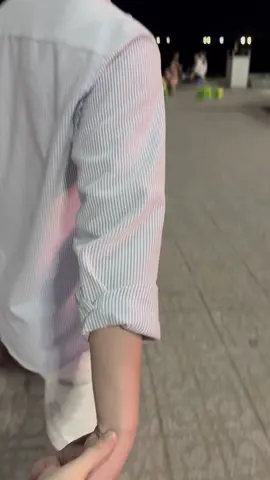 Đi 1 mình củng được nhưng đi 2 minhf thì vui hơn 🥰#CapCut #couple #tinhyeu #trending 