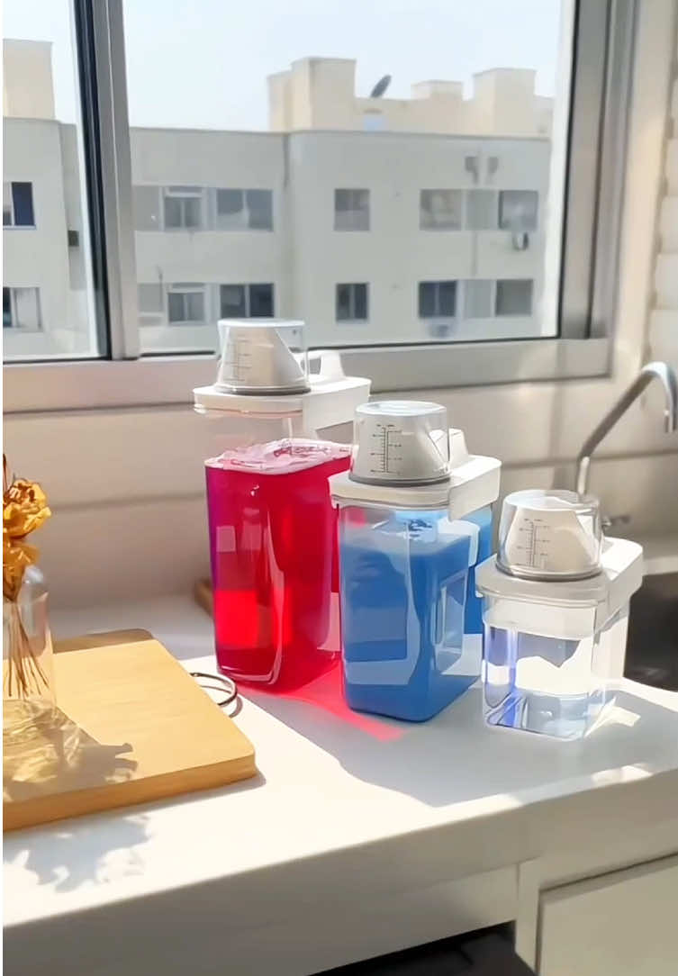 Organização e praticidade na sua lavanderia! ✨ Chega de embalagens espalhadas! Com o dispensador multifuncional, você guarda sabão líquido, sabão em pó e amaciante em um único lugar. ✅ Design moderno ✅ Fácil de usar ✅ Mantém tudo organizado e sempre à mão 👉 Ideal para deixar sua área de serviço muito mais bonita e funcional. 📌 Perfeito para quem ama praticidade e organização! #PremierRendiplus #lavanderia #dispensador #organizador #armazenamento 