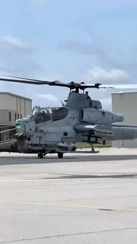 AH-1Z Viper🇺🇸เฮลิคอปเตอร์โจมตีภาคพื้นดินจากกองทัพเรือสหรัฐฯ#เฮลิคอปเตอร์ โจมตี #aviation #fpyシ #กองทัพเรือ #🇺🇸 