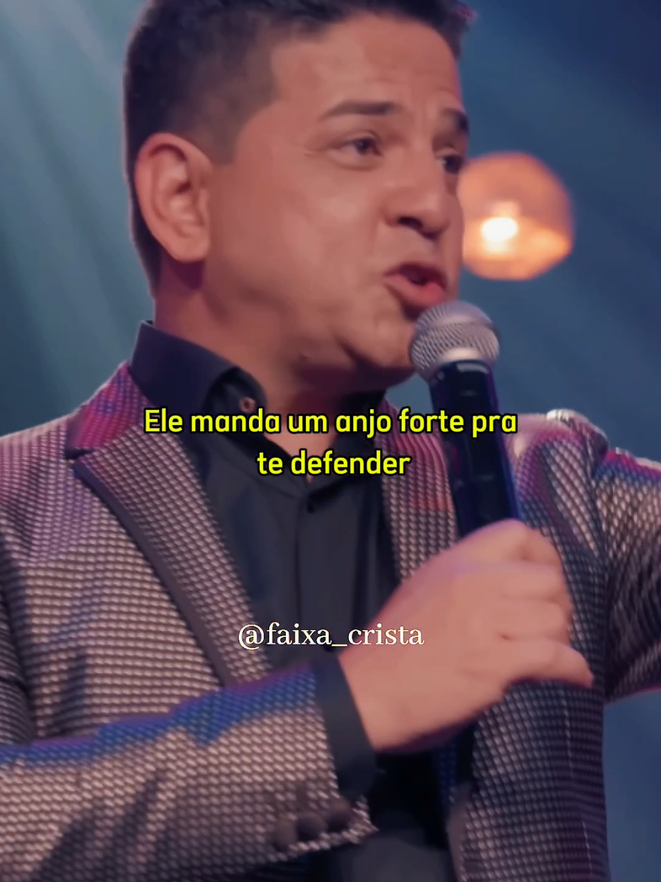 Por amar você !!                                  #musicagospel #gospel #louvor #viral #fycristao 