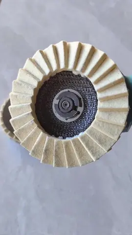 Esta es la rueda de lana imprescindible para el pulido.#polish #wool #wheel #tools #tiktokshop 