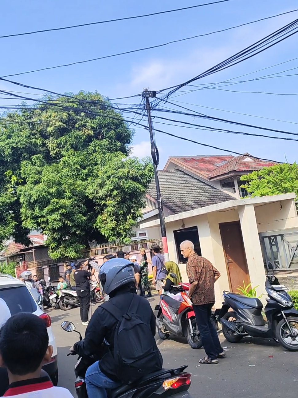 31 Agustus 2025  #demo #bintaro #srimulyani 