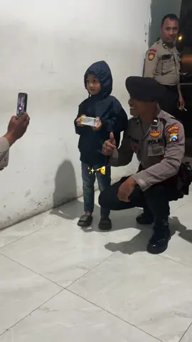 Terimakasih adik ✨#polisi #polriuntukindonesia 