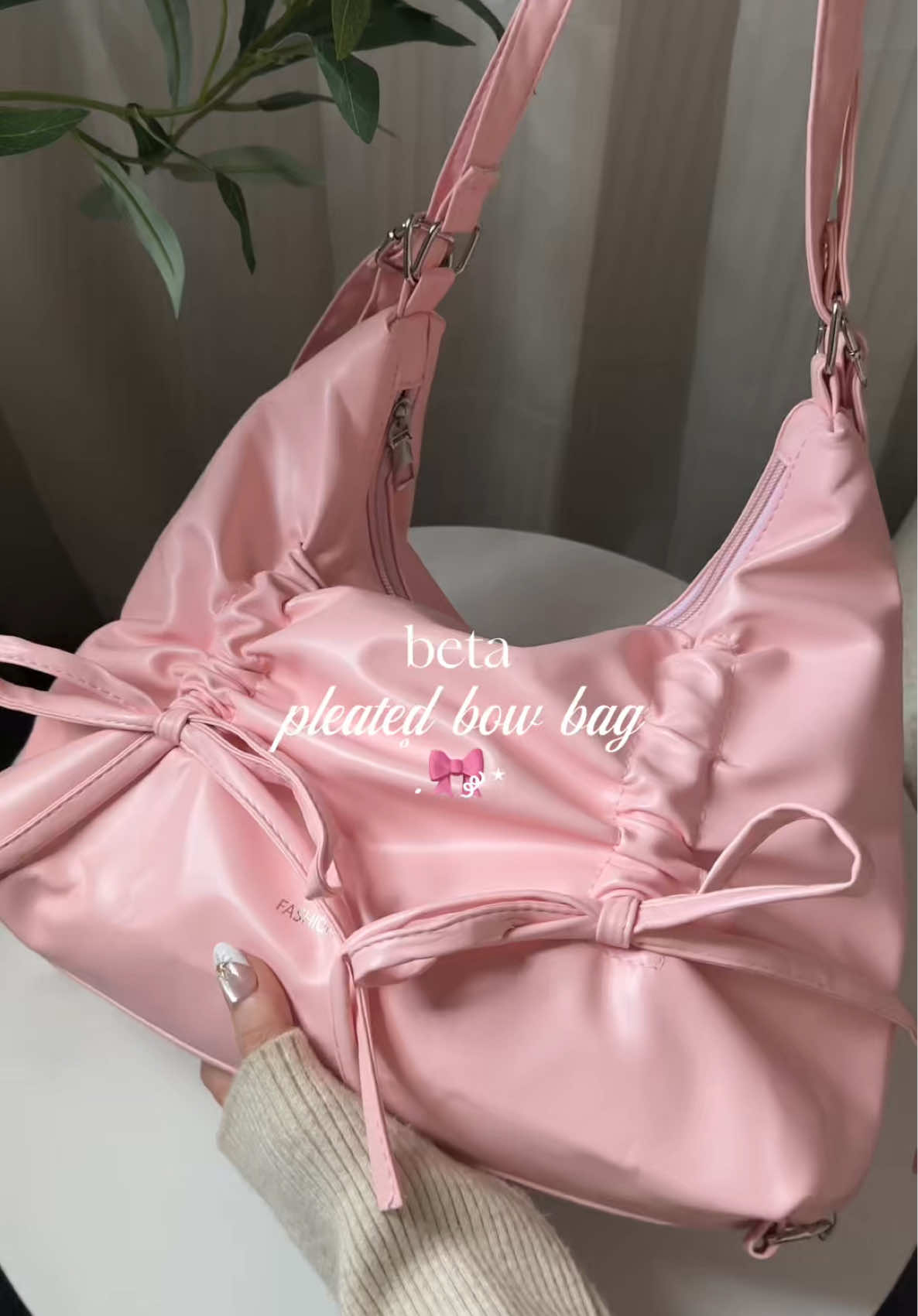 coquette girly pink bow bag 🎀💕✨ #bowbag #pleatedbowbag #shoulderbag #pinkbag #womensbag @BETA Wallets.PH 