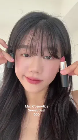 When you want a sweet sweet look😚 @maccosmetics #maccosmetics #maclipstick #lipstick #lipstickswatch #creatorsearchinsights 