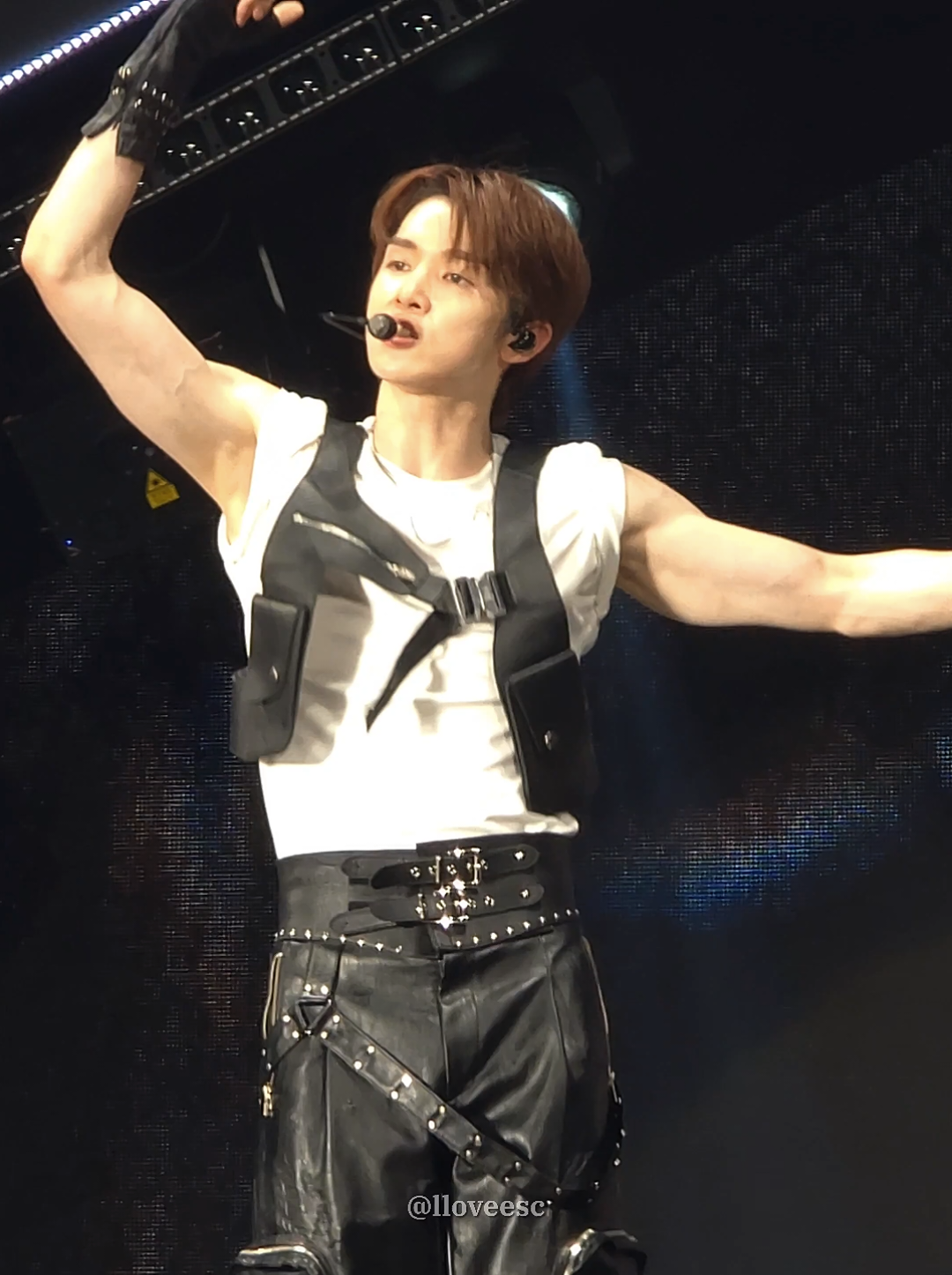 250830  RIIZE CONCERT TOUR [RIIZING LOUD] in TAIPEI Sungchan - Bag Bad Back fancam #SUNGCHAN #성찬 #ソンチャン #riize #fyp 