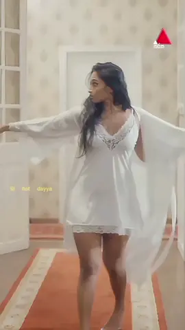 තුෂිනි   ලස්සනම  night dress ekata 😍😍😍  #thushinifernando #thushini #nightdress #slhotdayya #slhotdayya_tiktok 
