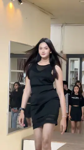 15 tahun 172 cm ,smart ,and good attitude ,she is Quanra #quanra #missteenager #Runway 
