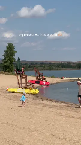 “wait for me I got little legs!” 
