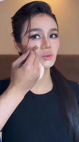 Layout VBFF cho @Hellen tối qua #makeupnguyenthang #hair@Phan Tấn Duy-Hairstylist #@Miss Grand Vietnam #@Học Viện Quân Nguyễn Pu Lê #xuhuong 