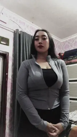 Semangat yg lg demo,yg ga ikut demo bodo amat🙁