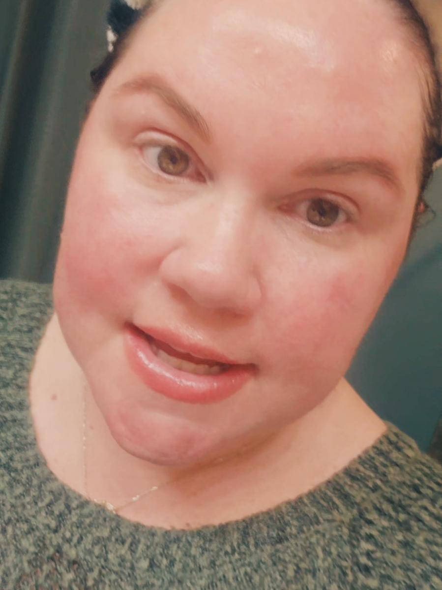 Ladies (and gentlemen if you shall) please take care of your skin! And if you do not know find your local esthetician for help! @The Ordinary Official @Tree Hut  #fyp #foryou #viral #skincare 