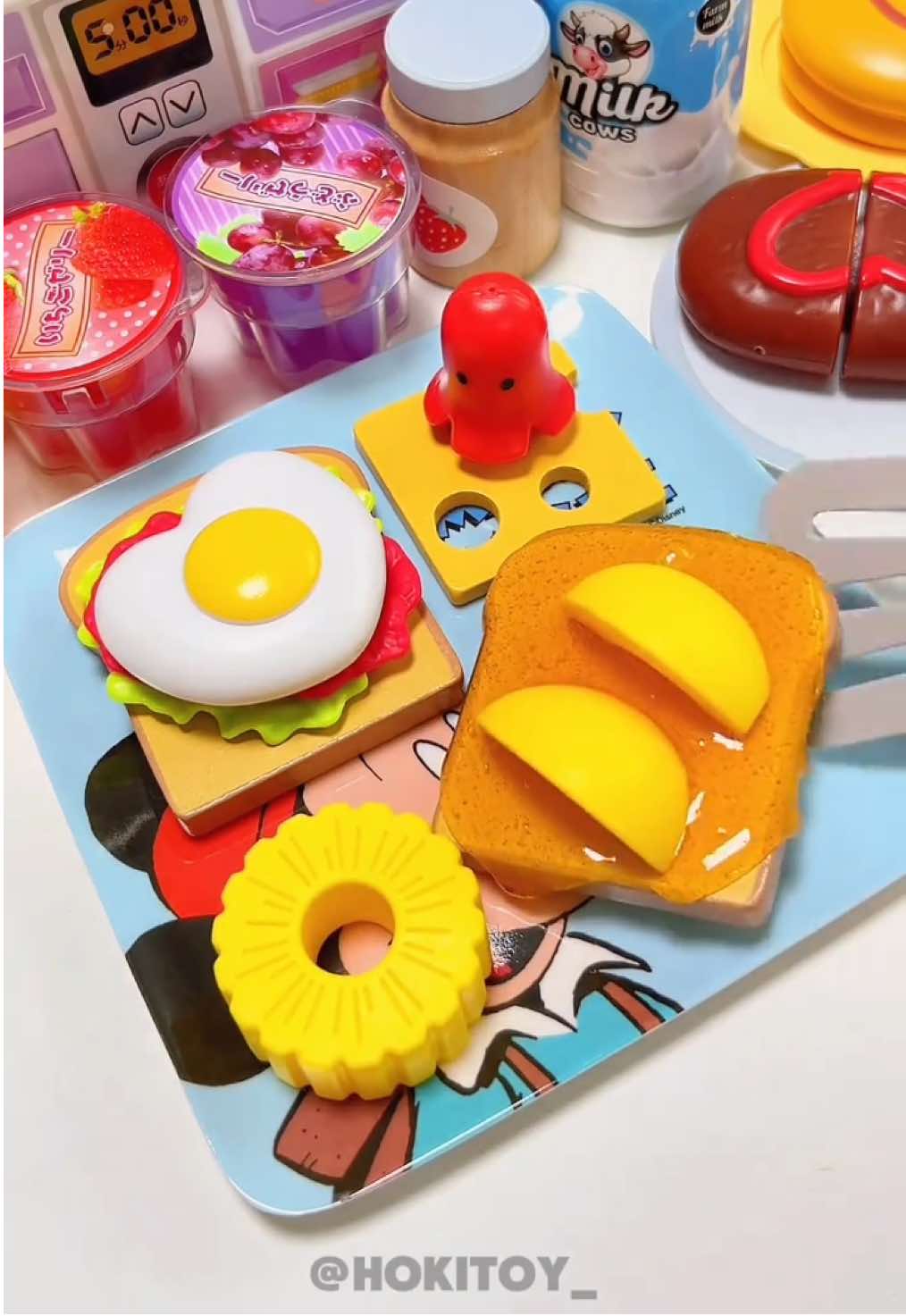 🥪어떤 토스트가 더 좋아?🥪 (Which toast do you like better?) #asmr #satisfying #toys #foryou #fyp 