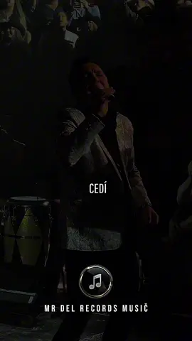 Josi Cuen - Cedí  - Cedí porque me dio la gana porque traía el antojo y con tantas fotos ya la deseaba”