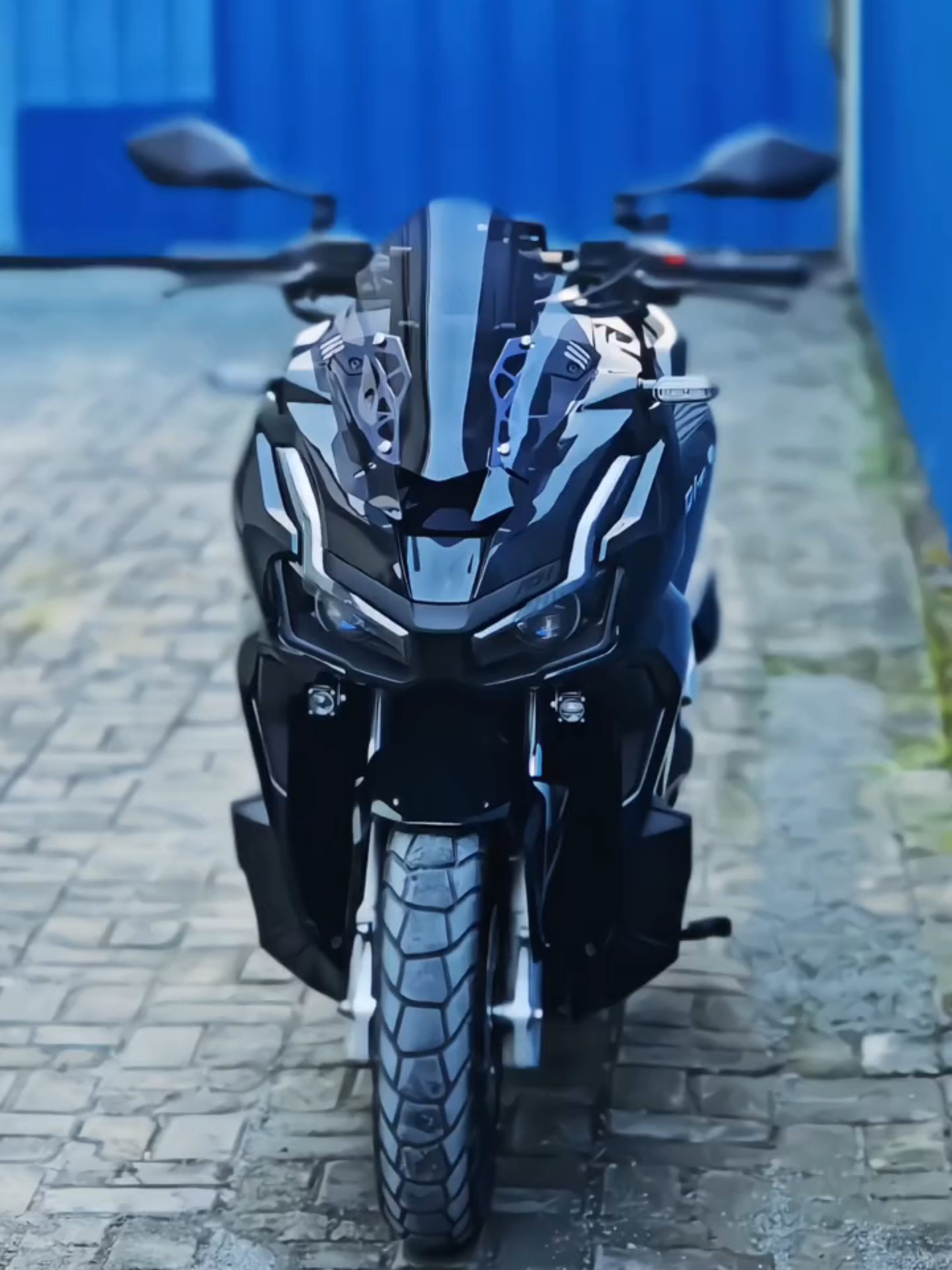 Ganteng buanget🔥🤙 . . #adv160modifikasi #adv160 #advsc #adv160ndonesia