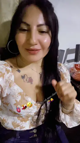 #ecuatorianosporelmundo🌏 #talentotiktok#fyp #l🥰🧿❤ te acompañoalapuerta#positeolvido 🤣