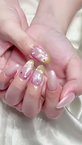 Làm nail chơi Lễ thôi mấy ghệ iu 🫶🏻🫶🏻🫶🏻 #nail #nailpravite 