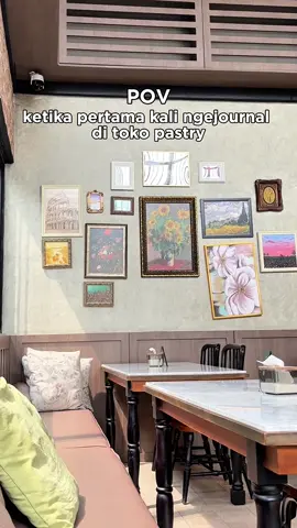 toko roti, donat, dan bagel udah. sekarang toko pastry!🥐 