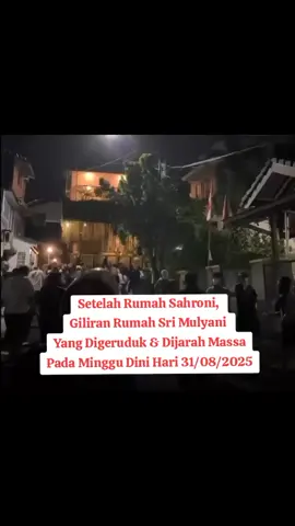 Setelah Ahmad Sahroni, giliran rumah menteri keuangan Sri Mulyani yang disatroni dan dijarah massa pada Minggu dini hari, 31 Agustus 2025. Terlihat massa membawa berbagai barang hasil jarahan  dari mulai lukisan, kotak perhiasan, televisi dan barang berharga lain. Banyak netizen yang mendukung aksi ini tetapi tidak sedikit yang merasa khawatir dan curiga jika massa yang melakukan penjarahan bukan merupakan massa yang murni melakukan demonstrasi menuntut berbagai aspirasi, melainkan massa bayaran yang sengaja membuat kericuhan dengan berbagai tujuan, mulai dari membuat ekonomi ambruk/rusak, mengalihkan isu dari tujuan utama demo, membenturkan rakyat yang pro dan kontra sehingga tercipta chaos di mana nantinya berpotensi terjadi darurat militer dengan sasaran para pendemo murni, sampai dengan skema besar menggulingkan dan menaikkan tokoh tertentu dengan menggunakan momentum demonstrasi yang kacau. Sayangnya, sampai detik ini sikap dari pihak DPR maupun dari pemerintah sendiri masih terbilang lambat. Berbagai aspirasi tuntutan seperti pengesahan RUU perampasan aset, peniadaan tunjangan DPR, pemecatan anggota DPR yang tidak menghargai rakyat, pembersihan polri dll masih belum mendapatkan titik terang. Fraksi gerinda dan nasdem sempat menyebutkan bersedia untuk menghapus/menurunkan tunjangan DPR namun hal tersebut tidak cukup kuat untuk meredam keramaian.  ***  Stay safe ya teman-teman. Benar atau tidak masalah massa bayaran ini tetaplah berhati-hati, jangan biarkan pihak mana pun memanfaatkan kalian untuk kepentingannya sendiri.  Selain itu, kita adalah manusia beradab dan beragama, di mana dalam agama mana pun mengambil hak orang lain tanpa izin adalah perbuatan tercela yang dilarang. Jadi mari pelihara diri kita dari tindakan tersebut. Hiduplah perjuangan. #viral #viraltiktok #viralvideo #unjukrasa #demo #info #srimulyani #kemenkeu #informasi #information #prabowosubianto #gerindra #puanmaharani #pdiperjuangan 