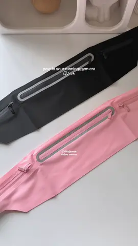 Found the perfect running waist bag 🫶 #beltbag #waistbag #Running #gym #gymbag 