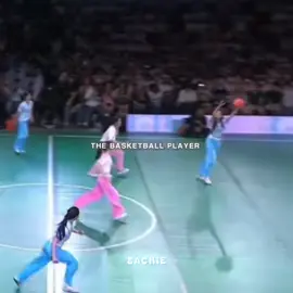 every basketball player needs goalkeeper player #lenamiu #miunatsha #lalinalena #mysafezone #glseries 