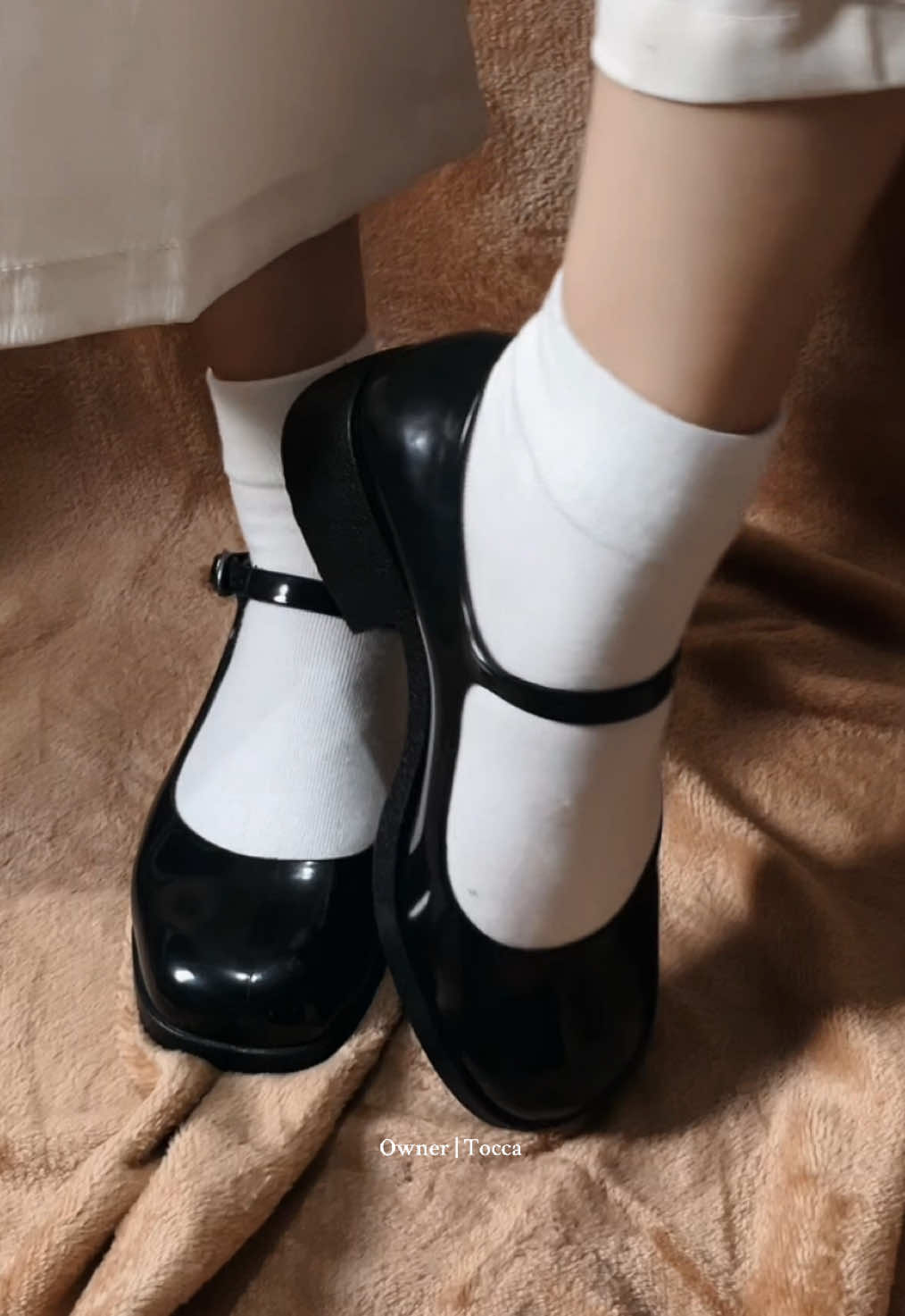 Cutesy #blackshoes #schoolshoes #blackshoeswithheels 