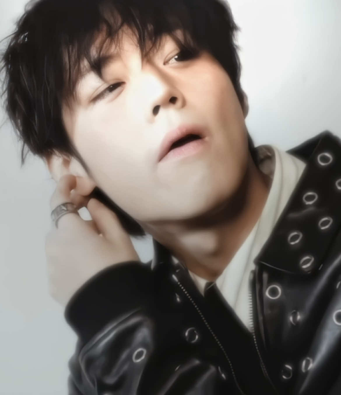 #parkjihoon hands off gabriela this one mine 👅 #parkjihoonedit #fyp #actives #viral 