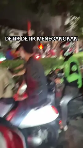 CEPAT PULIH NEGRI KU 🇮🇩#demo #dpr #indonesia🇮🇩 #fyp 