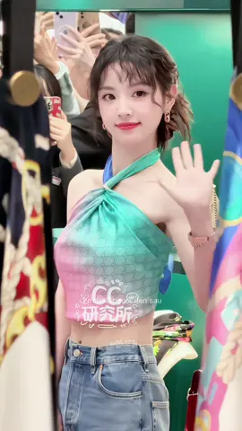 Năng lượng siêu tích cực của Điền Hi Vi 🌸#dienhivi #tianxiwei田曦薇 #xuhuongtiktok #st #tbt 