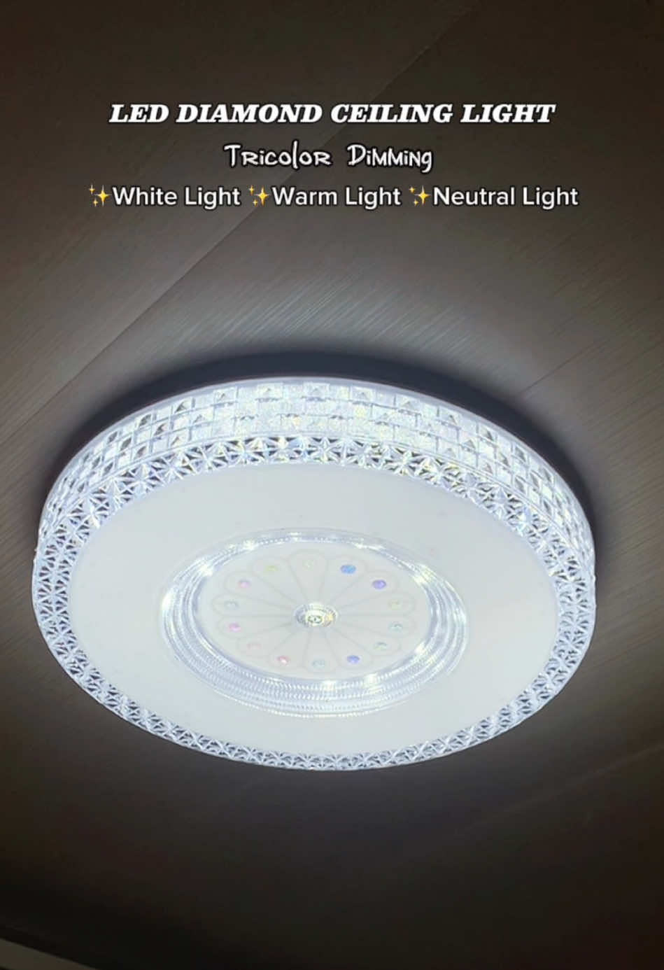 Gandaaa ng pailaw ki Mga Mare ko lakas makasosyal ng design parang mamahalin 😍 #ceilinglight #ledceilinglight #chandelier #ceilinglightaesthetic #fyp 