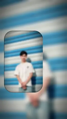 لايك وتعليق حبايبي 💙🫂✨#شعر #😔💔🥀 #الاصدقاء ##استوريات #تصميم 