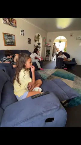 Can’t go anywhere without kids wanting to get in the car 🤦🏽‍♂️