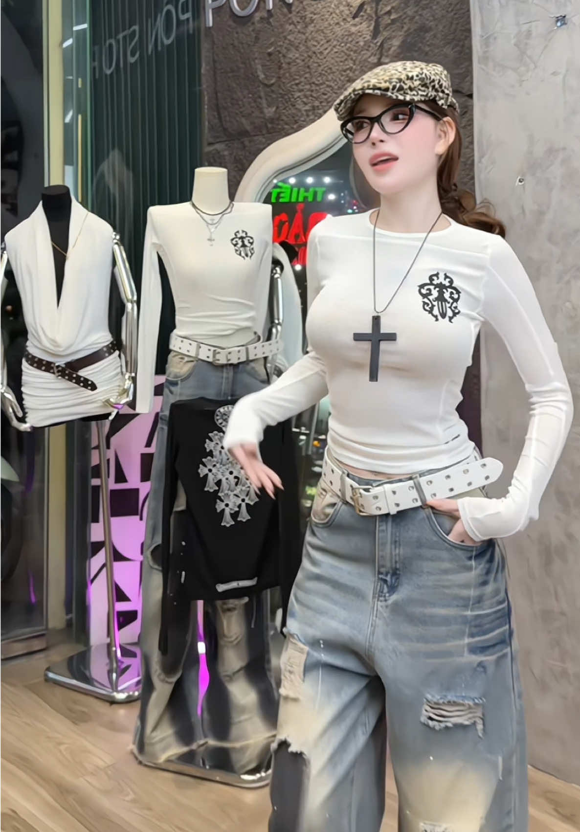 Mụt người từng rất thương #lenxuhuong #lethithanhtuy #hottrend #pônstore #fybシ  @ℒℯ̂ 𝒯𝒽𝒾̣ 𝒯𝒽𝒶𝓃𝒽 𝒯𝓊𝓎 