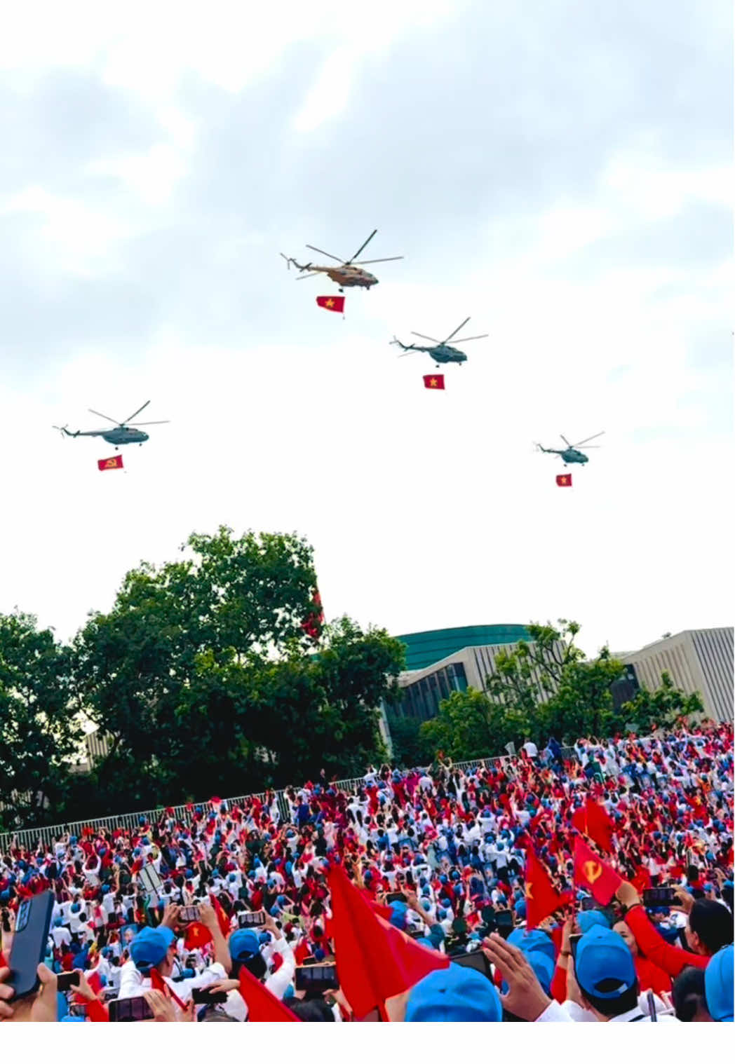 Hoà bình đẹp lắm 🇻🇳 Khối diễu binh trên bầu trời ngày Tổng duyệt 30/8 tuyệt đẹp ❤️ #quockhanh2025 #a80