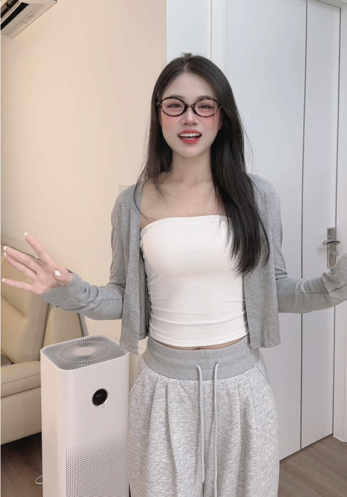 Áo khoác cardigan hot hit nè cả nhà #aokhoac #aokhoacnu #aokhoaccardigan 