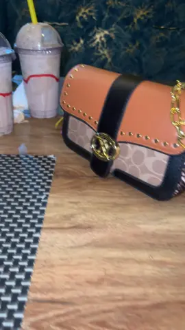 #coffee time with my friend 💓🧋🧋