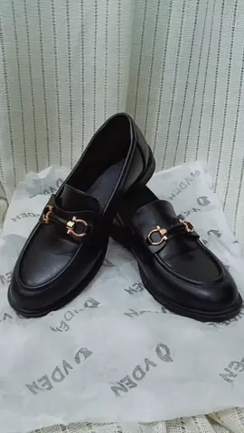 VDEN Loafers For Women Chunky  #shoesforwomen #foryoupage #leathershoes #shoesrecommendation #blackshoesforwomen @vden.shoes 
