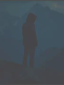 كتبت عنك 𝑨 كثيراً لدرجة أني جعلت الجميع يصاب بالفضول لمعرفة من انت𝑨