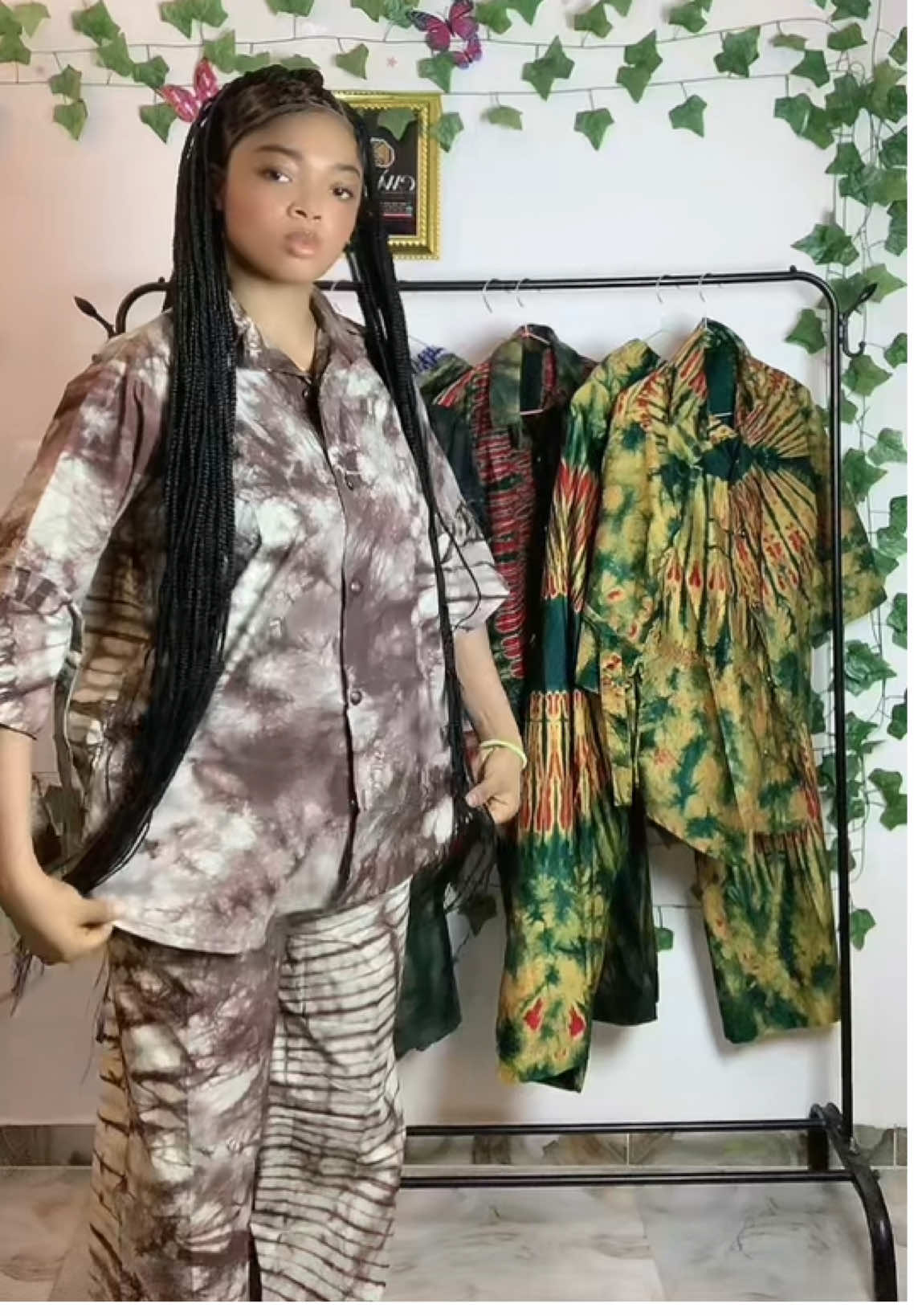 1100 pounds🎀 Adire 2 pieces (pant and shirt) Pure Adire ✅Tie and dye ✅ Comfy ✅No wash off ❌ No fading ❌ #cairo_egypt🇪🇬 #ewaadirekampalafabricsstore #readytowearincairo #adire #cairotiktokers🇪🇬 