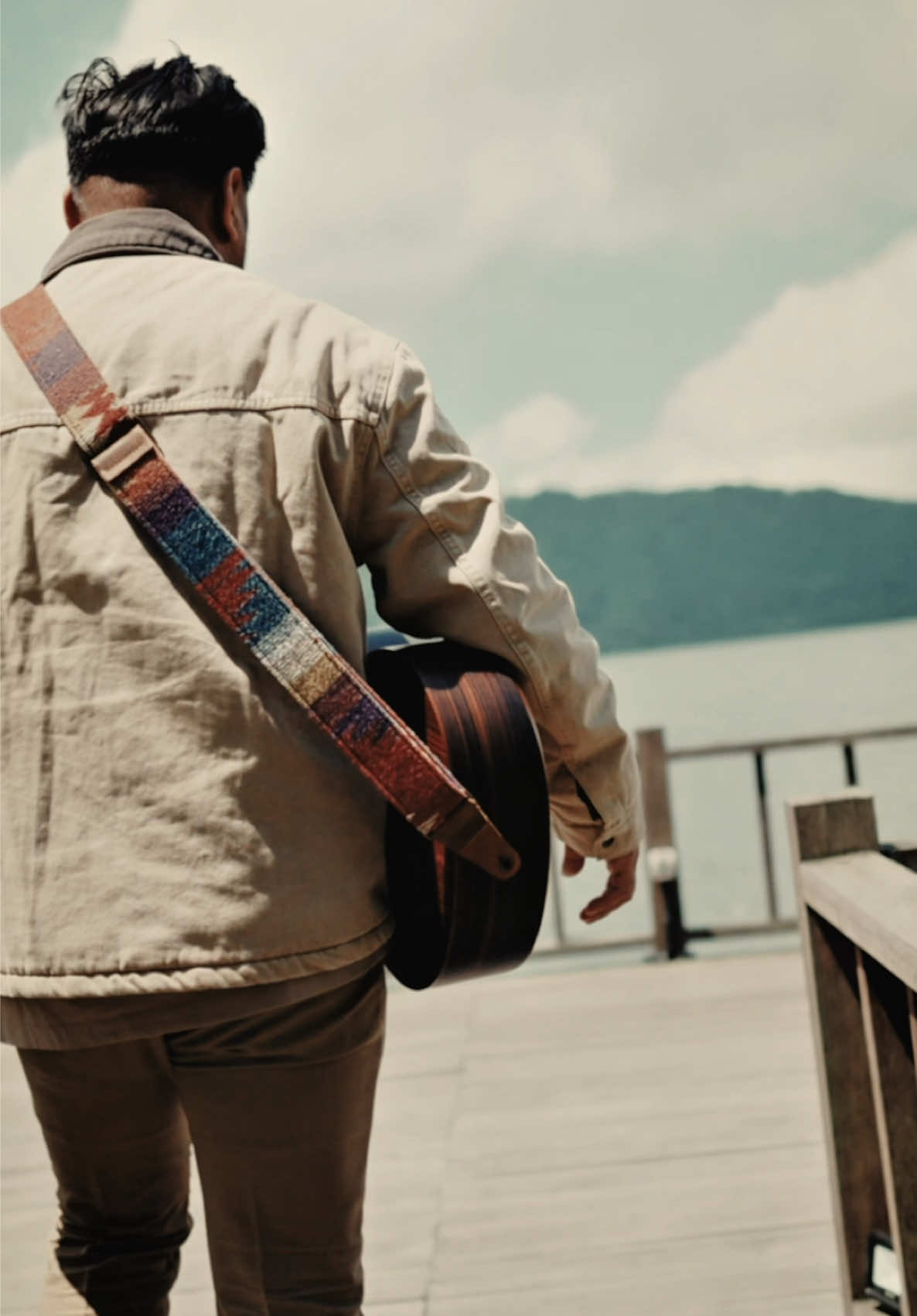 Some behind the scenes footage from the Almere music video. The effort was worth it. Less sleep over two nights, and no sleep at all on the second one. We hit the road in the middle of the night and started prep early in the morning before the sun came up. It was full of stories to be told, and such a relief to finally see the results. Please support so I can keep on this beautiful journey creating my music for you all, leave your thoughts in the comment section on the video right on my Youtube channel, with love — Ahmad Abdul 🫶