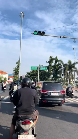 Hi,semarangg🌻🤍 #semarangstory #sianghari #semarang 