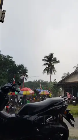 yg lain lomba kita kerja, sambil nonton aja