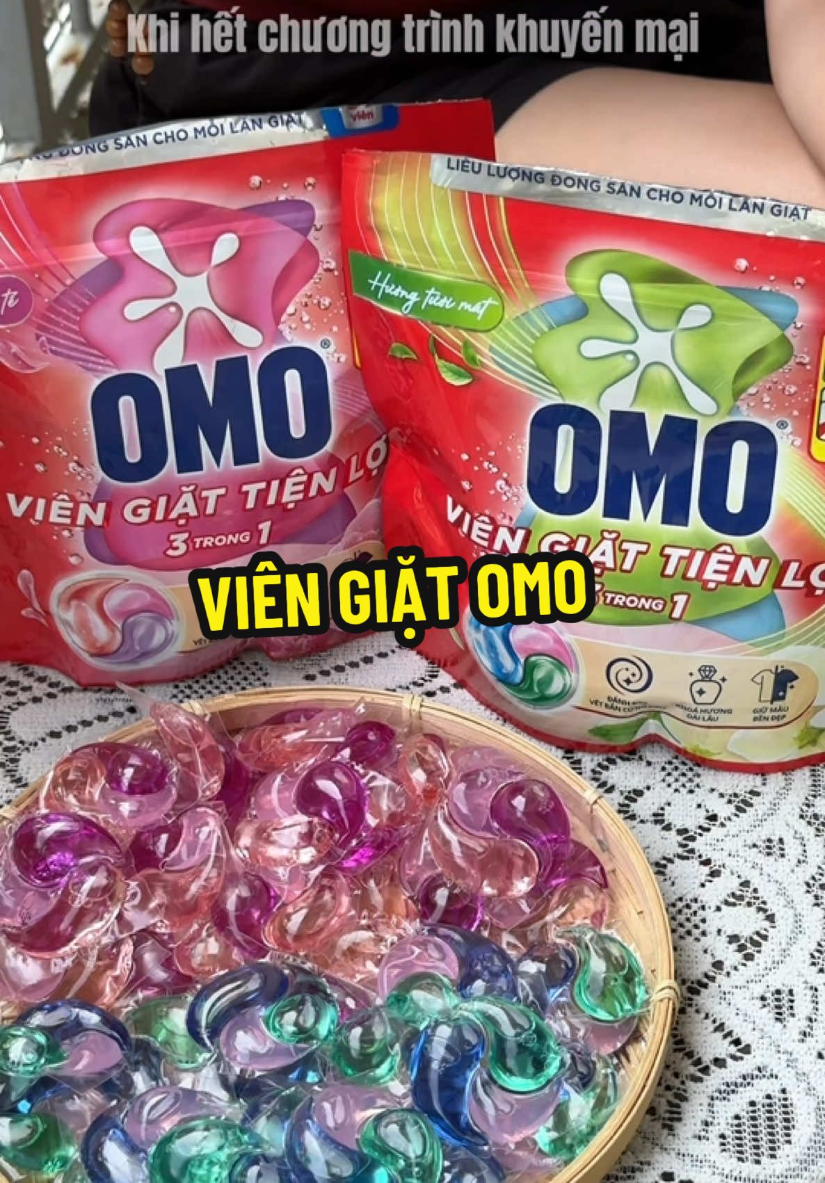 Giặt sạch thơm lâu  #ngocngayngan  #ngocbomcam  #omo #hoptaccungunilever 