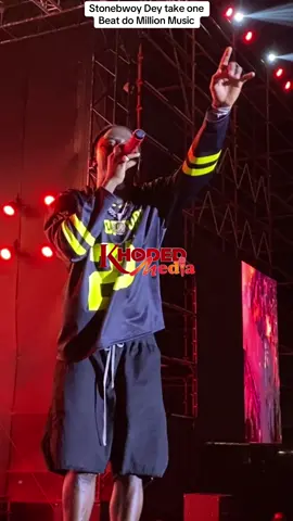 One thing that makes Stonebwoy’s Stage Performance incomparable  #fyp #trendingvideo #foryou #ghtiktok #viral 