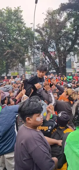 saat Fajar sadboy ikut demo jum'at 29,08,2025 #fajarsadboy 