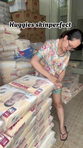 Bỉm huggies skinperfect đang có sale lương về á các mom #bỉm #huggies #bỉmhuggies #huggiesskinperfect #skinperfect 