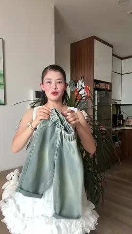 Quần bò jean dài cho bé trai mặc đi học đi chơi rất là lịch sự#duyendang8386 #muasamcungtiktok #muataitiktok #videoviralitiktok #quanjeanbetrai #quanjean #quanbobetrai #betrai 