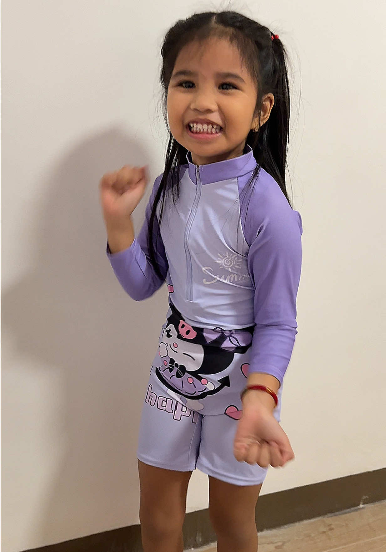 Kuromi Rashguard swimswear for kids #rashguard #rashguardforkids #rashguardswimsuit #swimwearforkids #swimwear 
